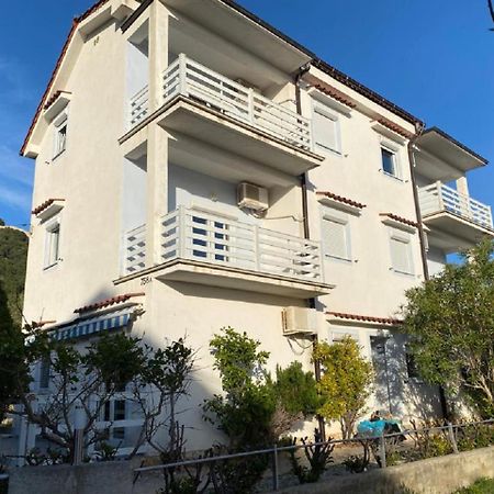 Apartments Olea ラブ エクステリア 写真