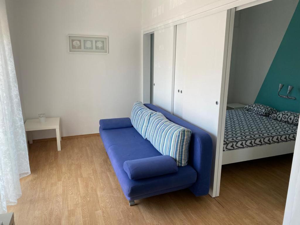 Apartments Olea ラブ エクステリア 写真